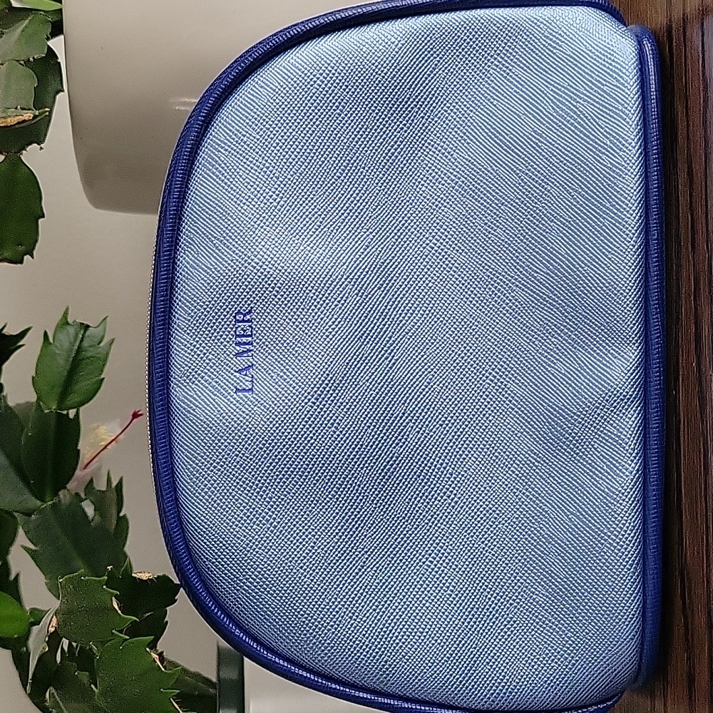La Mer makeup Pouch ✨️